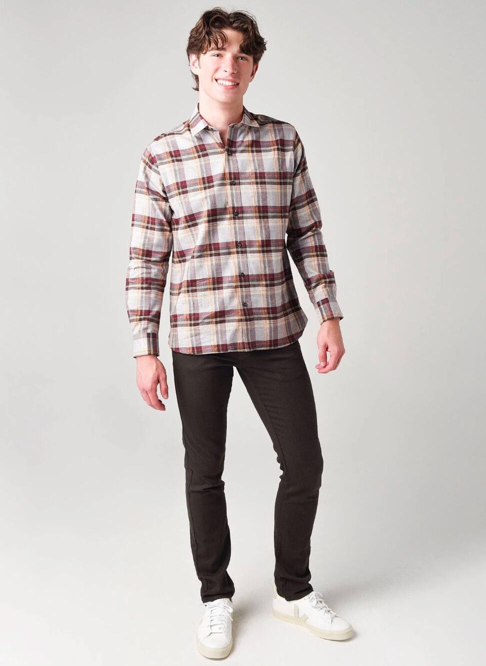 J Brand Tyler Slim Fit Straight Jean in Trout size 36x34